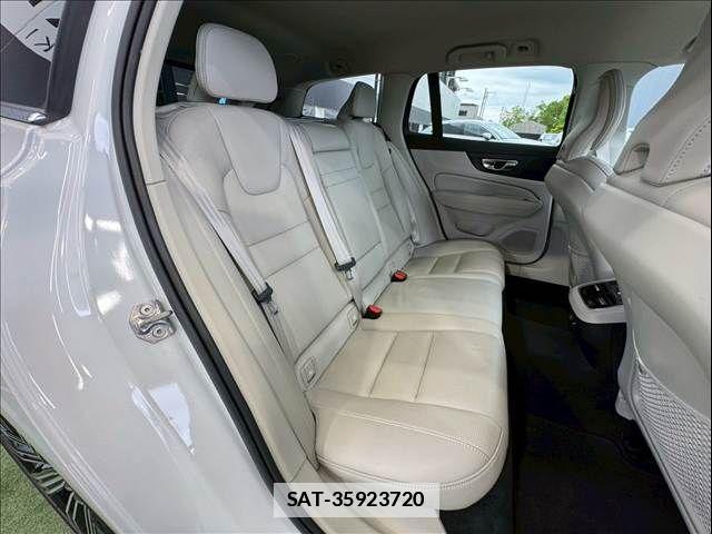 Volvo V60 2018-12 7730428-6
