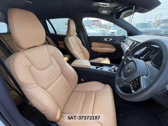 Volvo V60 2023-07 7730426-14