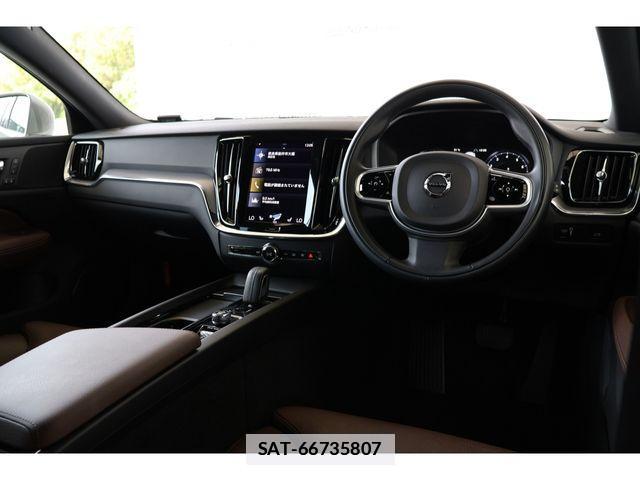 Volvo V60 2021-06 7730429-1