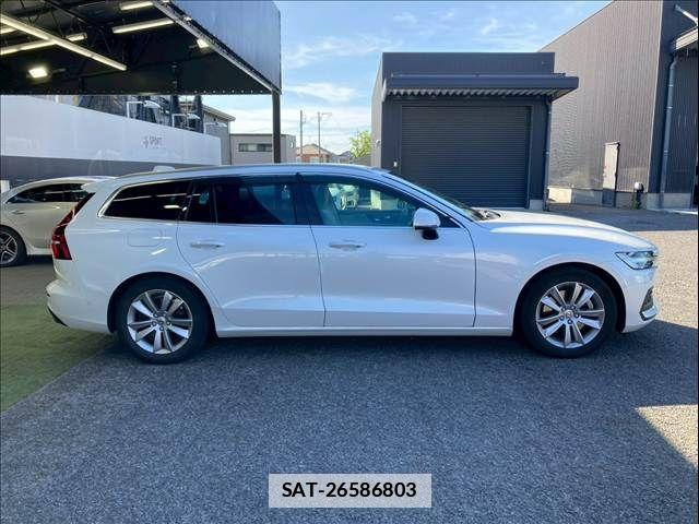 Volvo V60 2018-11 7730435-14