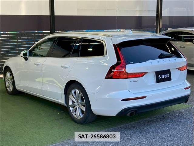 Volvo V60 2018-11 7730435-16