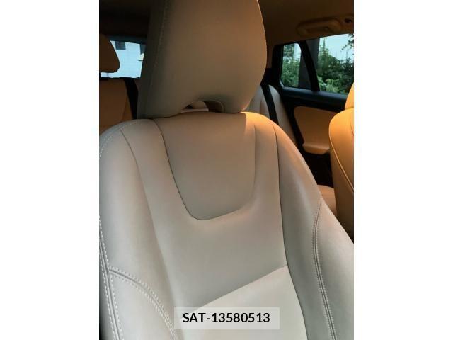 Volvo V60 2017-09 7730437-15