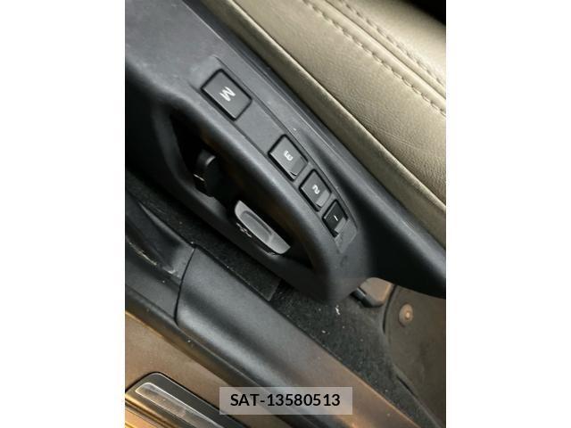 Volvo V60 2017-09 7730437-19