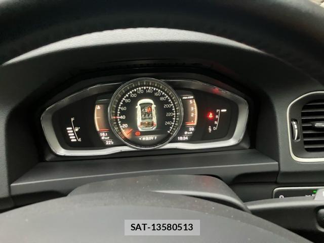 Volvo V60 2017-09 7730437-21