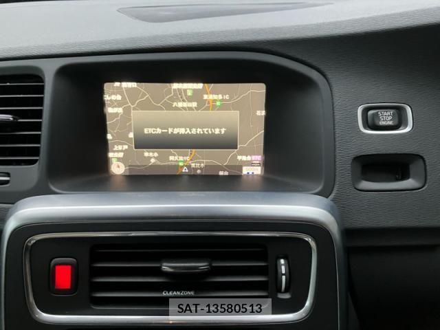 Volvo V60 2017-09 7730437-22