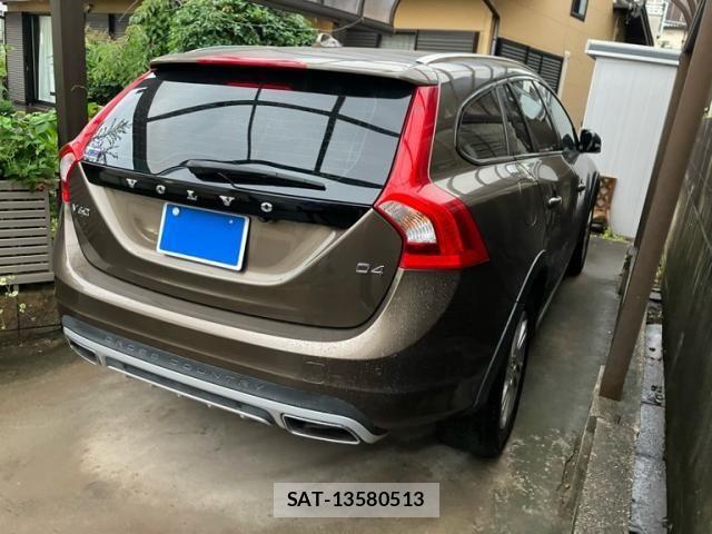 Volvo V60 2017-09 7730437-7