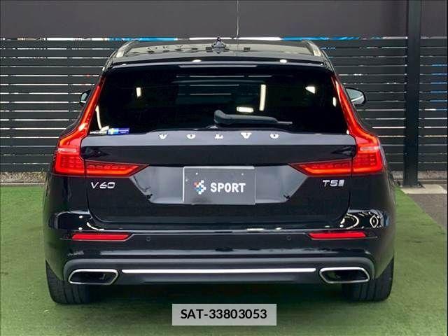 Volvo V60 2018-11 7790281-13