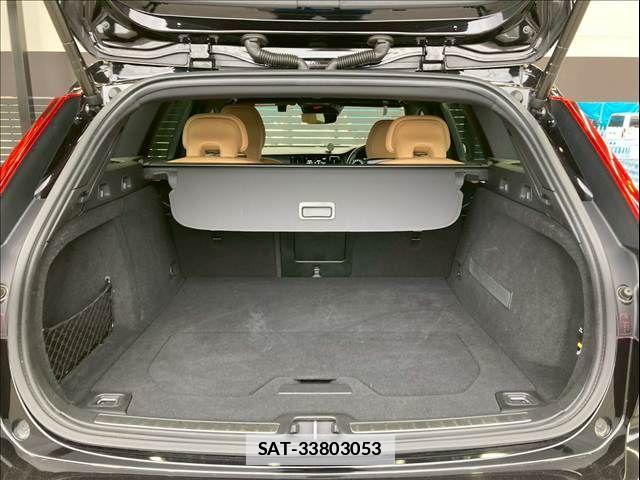Volvo V60 2018-11 7790281-17