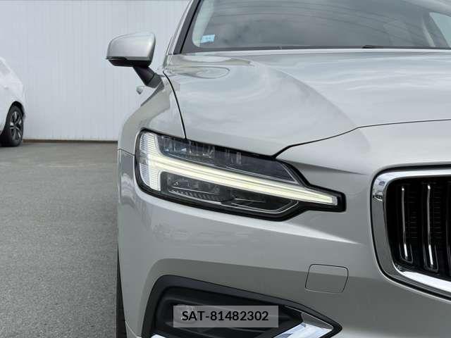 Volvo V60 2022-04 7790282-19