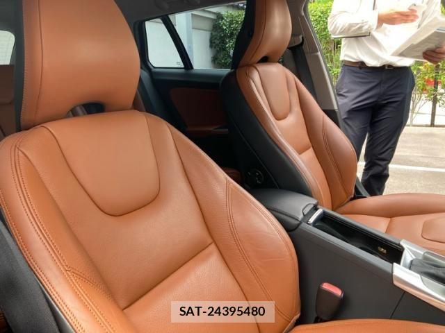 Volvo V60 2013-09 7790273-12