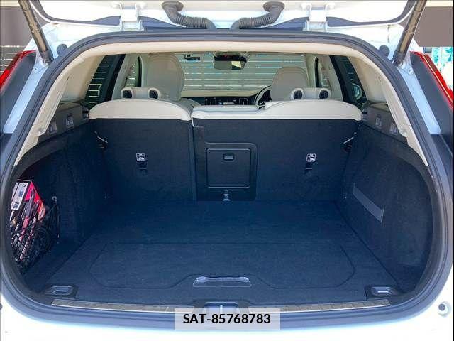 Volvo V60 2020-09 7790274-17