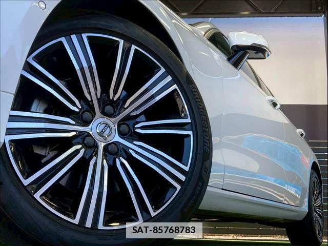 Volvo V60 2020-09 7790274-18
