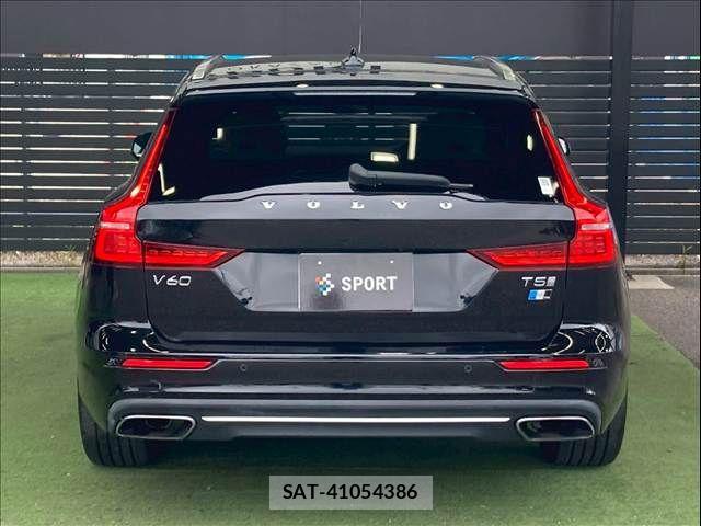 Volvo V60 2020-06 7790275-13