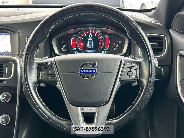 Volvo V60 2014-01 7880332-13