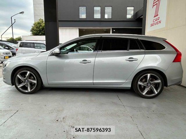 Volvo V60 2014-01 7880332-8