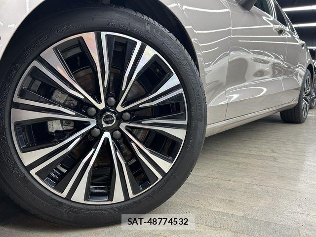 Volvo V60 2023-06 7880330-14