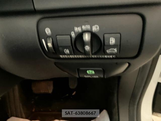 Volvo V60 2013-06 7880338-15