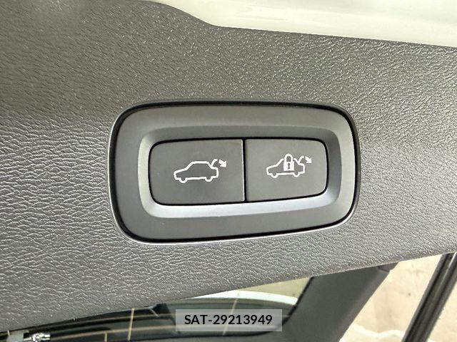 Volvo V60 2021-12 7880333-13