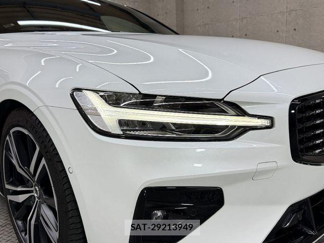Volvo V60 2021-12 7880333-14