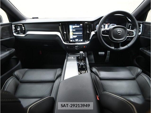 Volvo V60 2021-12 7880333-2