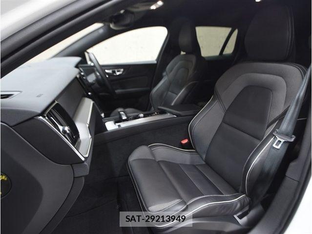 Volvo V60 2021-12 7880333-4