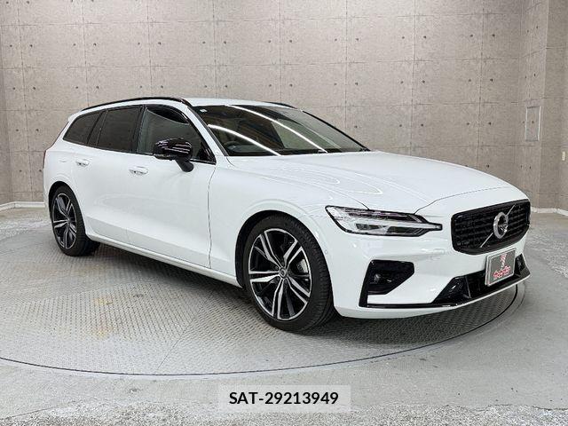 Volvo V60 2021-12 7880333-7