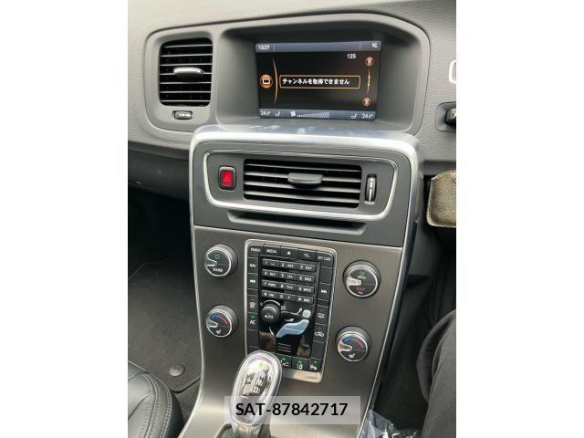 Volvo V60 2013-03 7880335-22