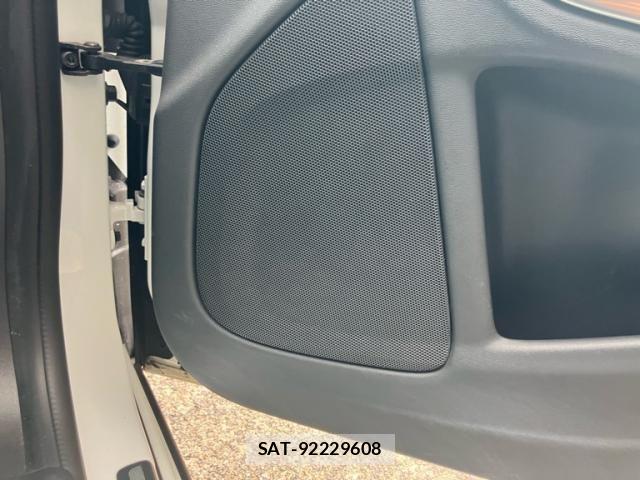 Volvo V60 2013-06 7880336-11