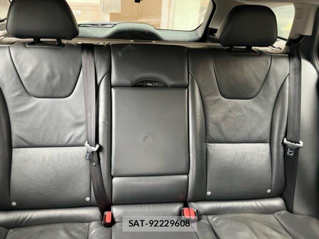 Volvo V60 2013-06 7880336-23