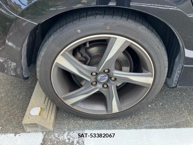 Volvo V60 2012-06 7964309-9