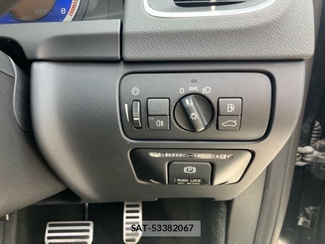 Volvo V60 2012-06 7964309-16