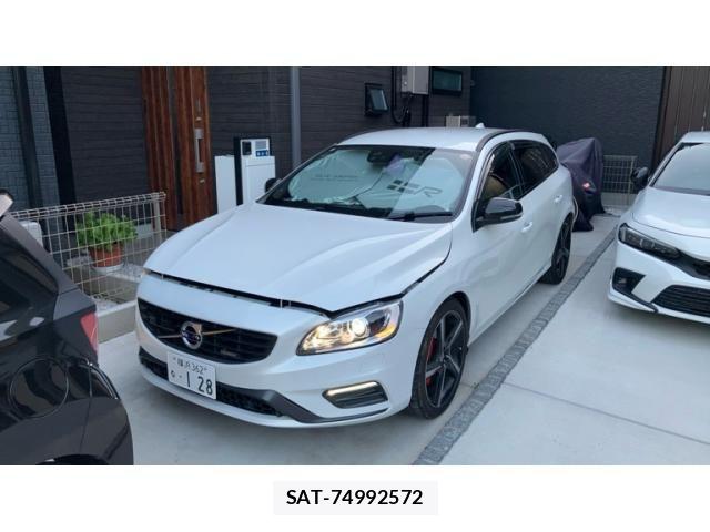 Volvo V60 2015-09 7981473-0