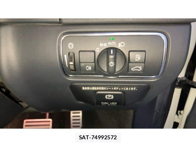 Volvo V60 2015-09 7981473-12