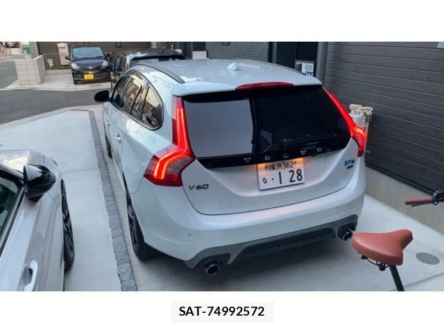 Volvo V60 2015-09 7981473-2