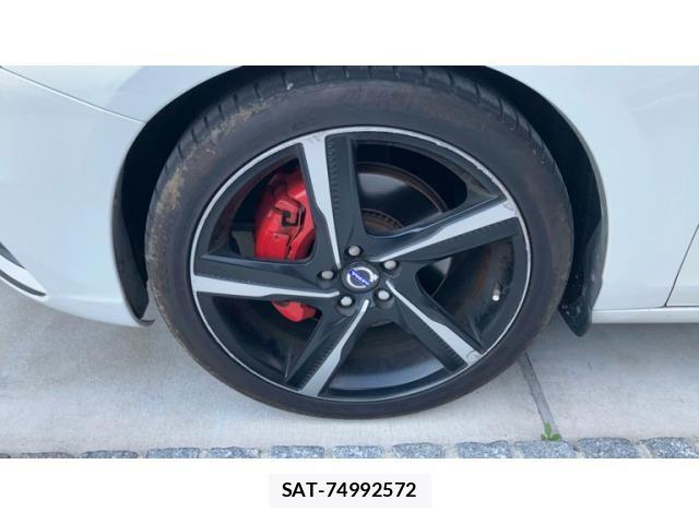 Volvo V60 2015-09 7981473-5