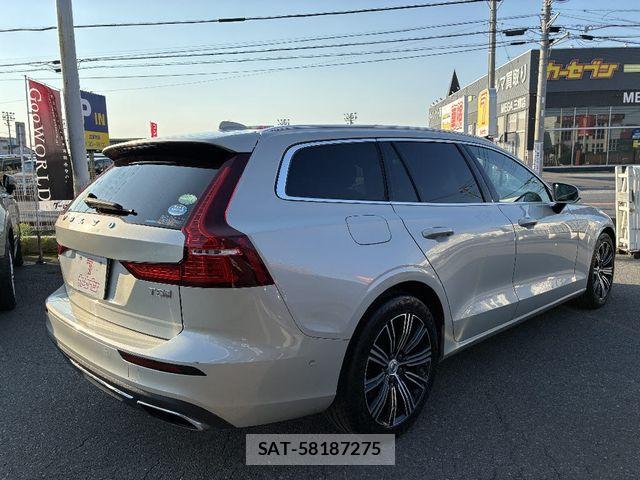 Volvo V60 2020-01 7981471-1