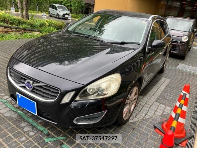Volvo V60 2011-11 7981474-1