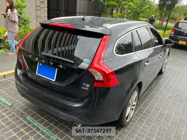 Volvo V60 2011-11 7981474-7