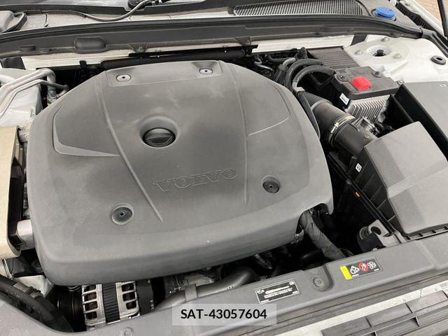 Volvo V60 2020-04 8039039-12