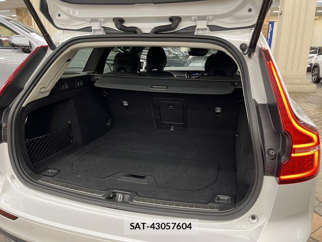 Volvo V60 2020-04 8039039-5
