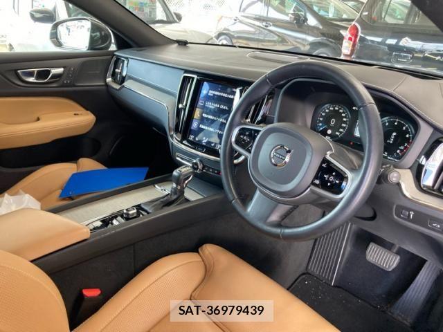 Volvo V60 2019-07 8039042-11