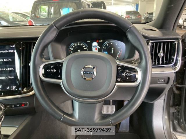Volvo V60 2019-07 8039042-12