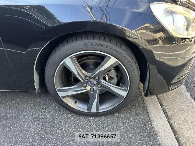 Volvo V60 2013-06 8039041-9