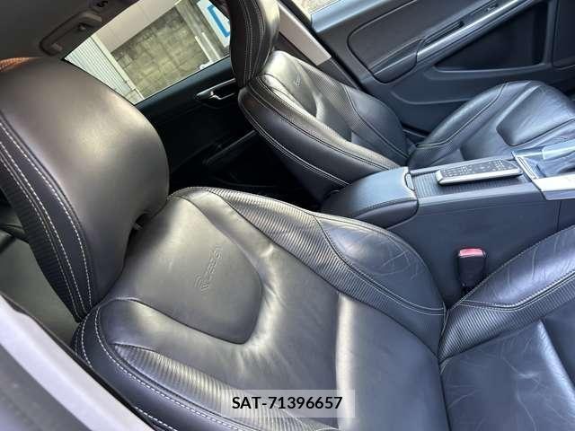 Volvo V60 2013-06 8039041-24