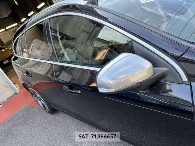 Volvo V60 2013-06 8039041-8
