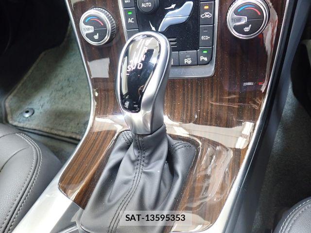 Volvo V60 2018-09 8076064-15
