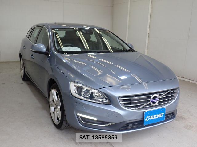 Volvo V60 2018-09 8076064-3