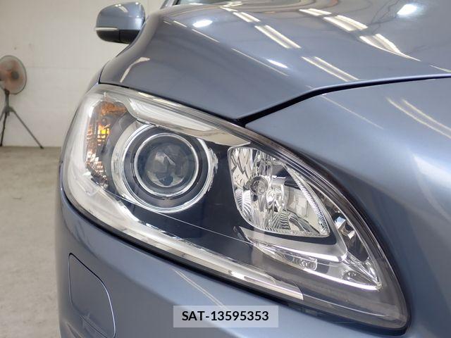 Volvo V60 2018-09 8076064-8