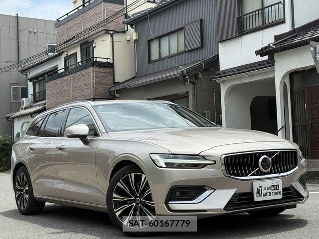 Volvo V60 2024-01 8102541-2