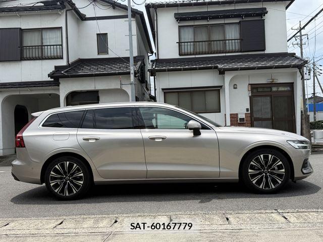 Volvo V60 2024-01 8102541-7